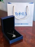 The purity butterfly necklace. - Image 2